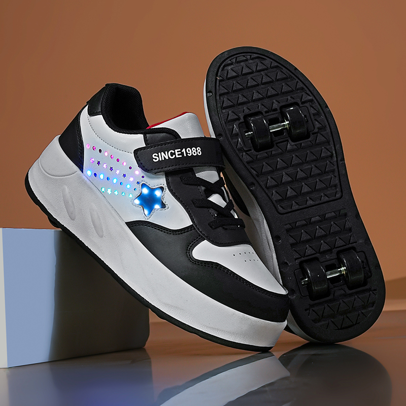 Nuevos zapatos pequeños para caminar con cuatro ruedas_voghion.com