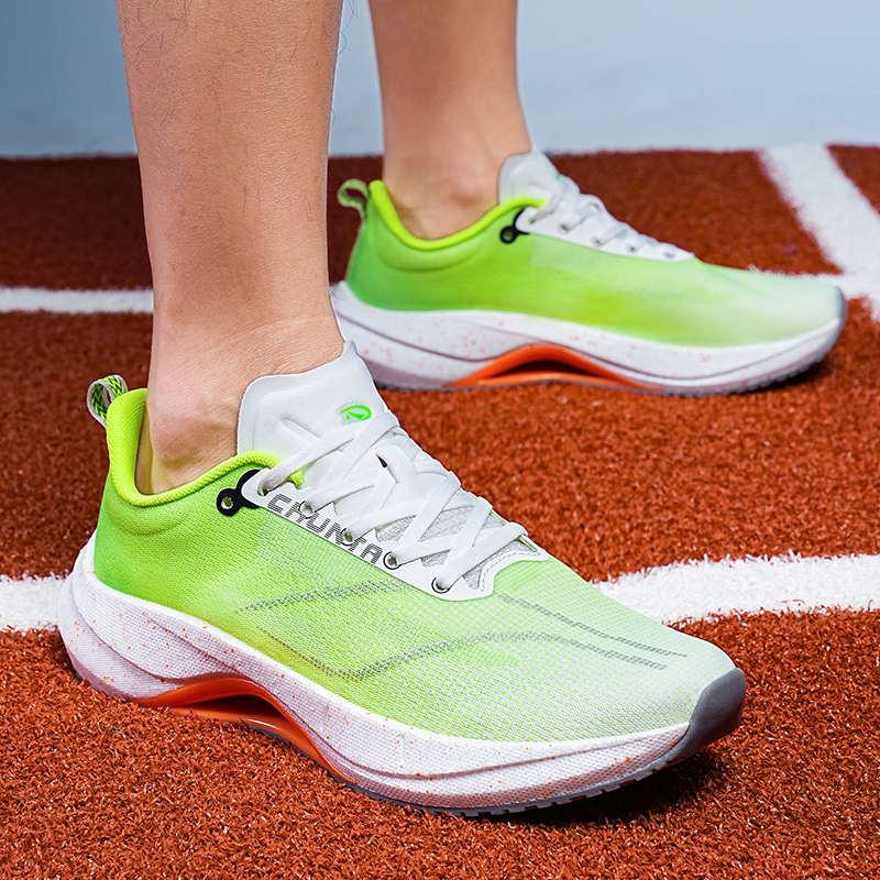 Autumn and winter popcorn sports running shoes with inner lining for the eighth day footwear industry_voghion.com