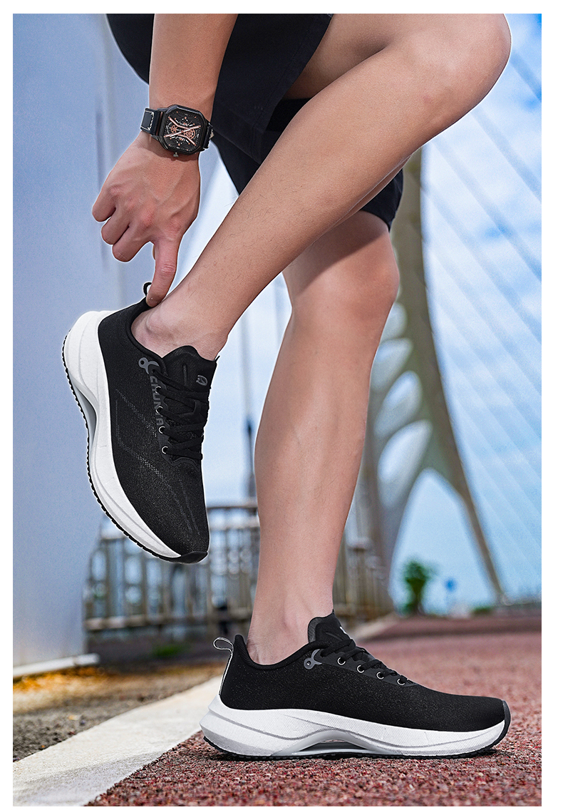 Autumn and winter popcorn sports running shoes with inner lining for the eighth day footwear industry_voghion.com