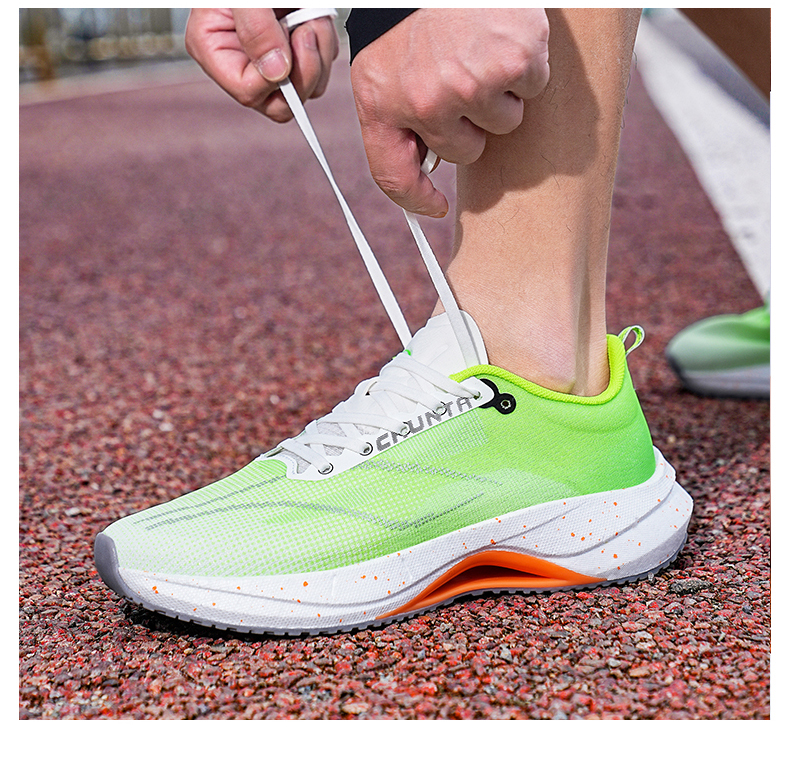 Autumn and winter popcorn sports running shoes with inner lining for the eighth day footwear industry_voghion.com