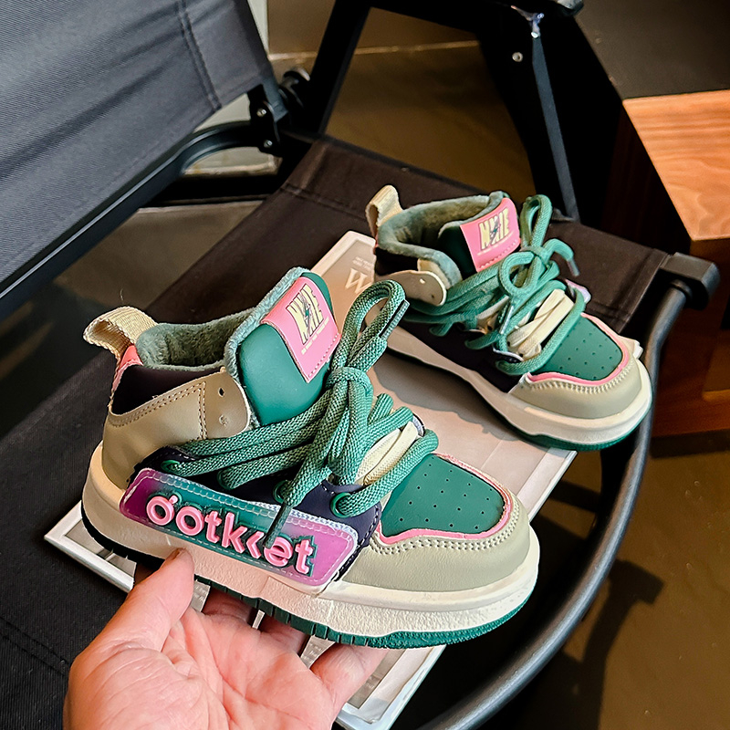 Kinder-High-Top-Boardschuhe aus Baumwolle mit zwei Streifen_voghion.com