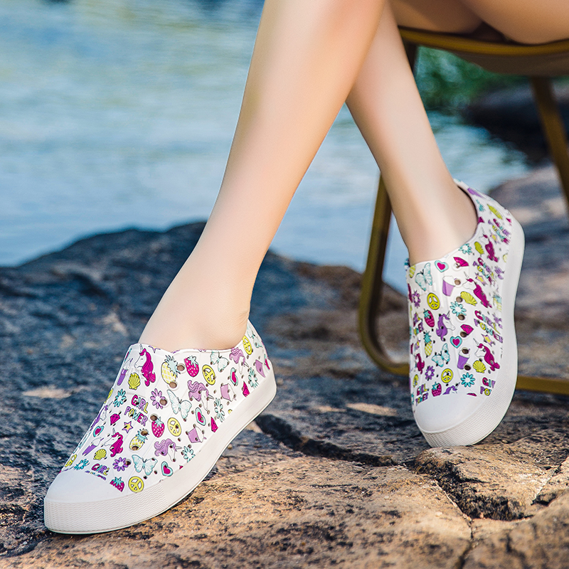 Laizanda cipele s rupama s printom1111_voghion.com