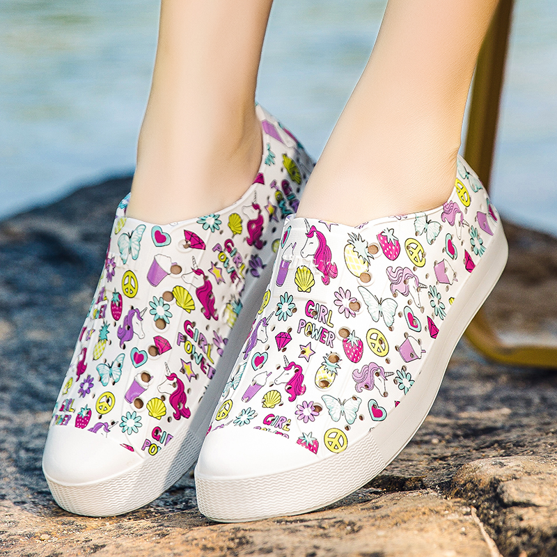 Laizanda cipele s rupama s printom1111_voghion.com