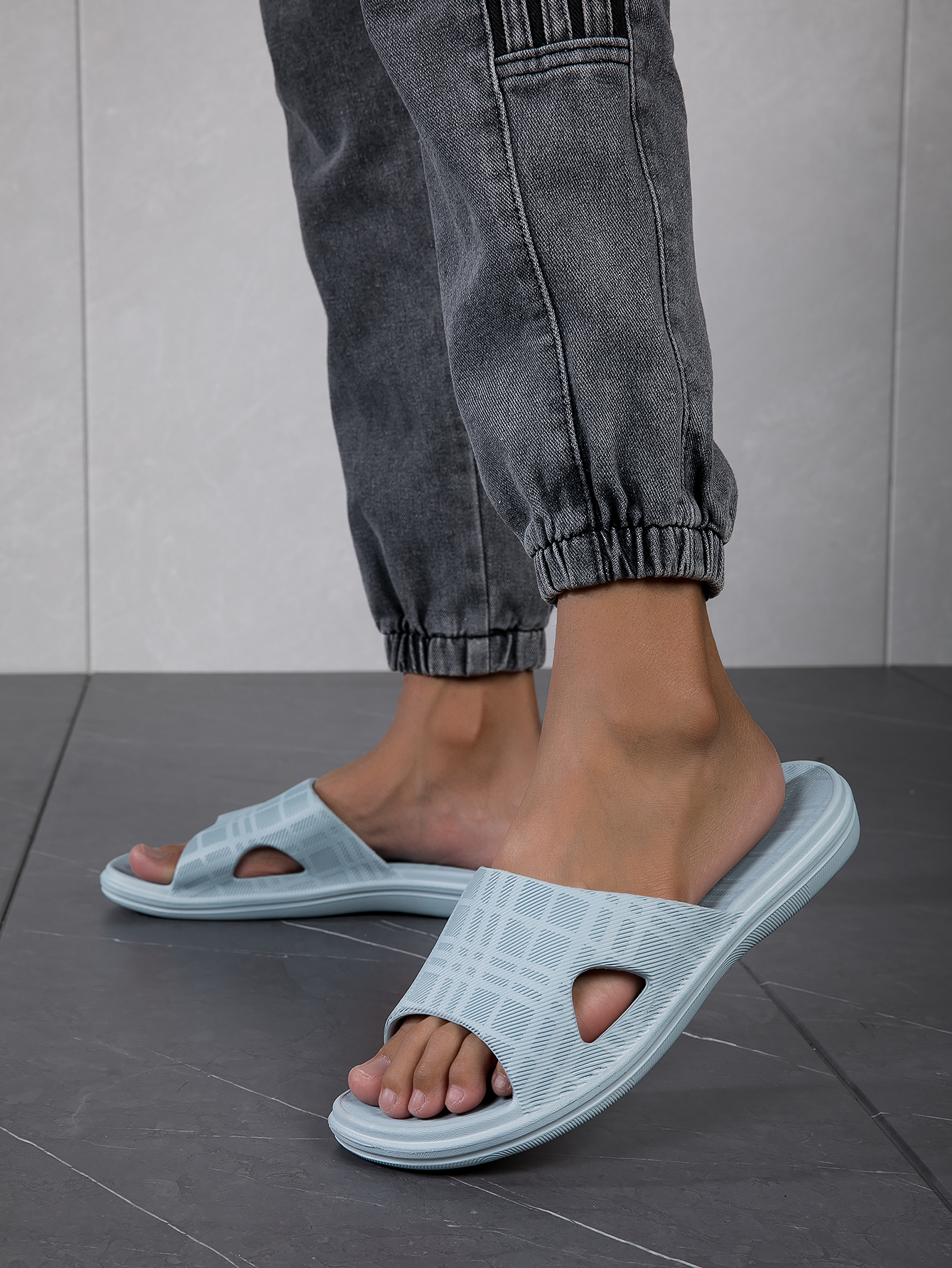 Chaussons d'intérieur légers en EVA Xiyin pour hommes 41-44 Lot 7_voghion.com