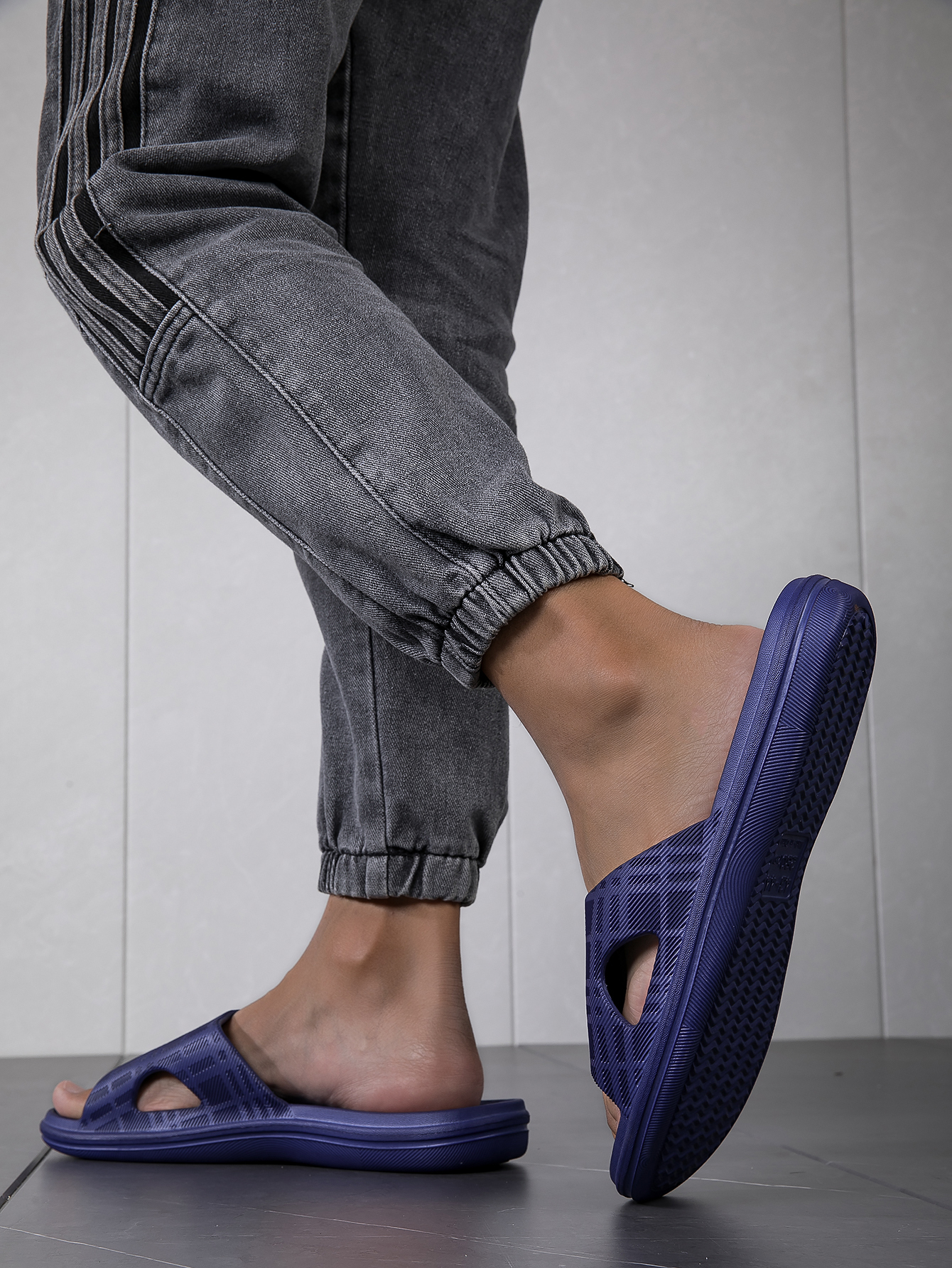 Chaussons d'intérieur légers en EVA Xiyin pour hommes 41-44 Lot 7_voghion.com