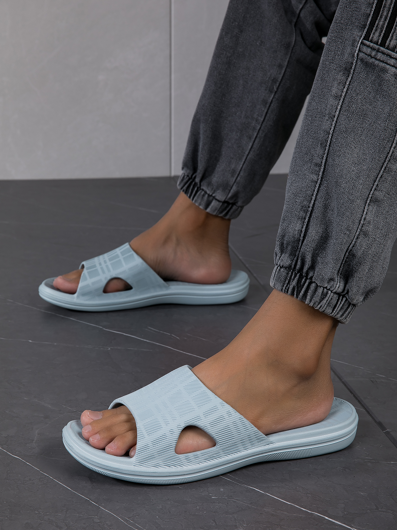 Chaussons d'intérieur légers en EVA Xiyin pour hommes 41-44 Lot 7_voghion.com